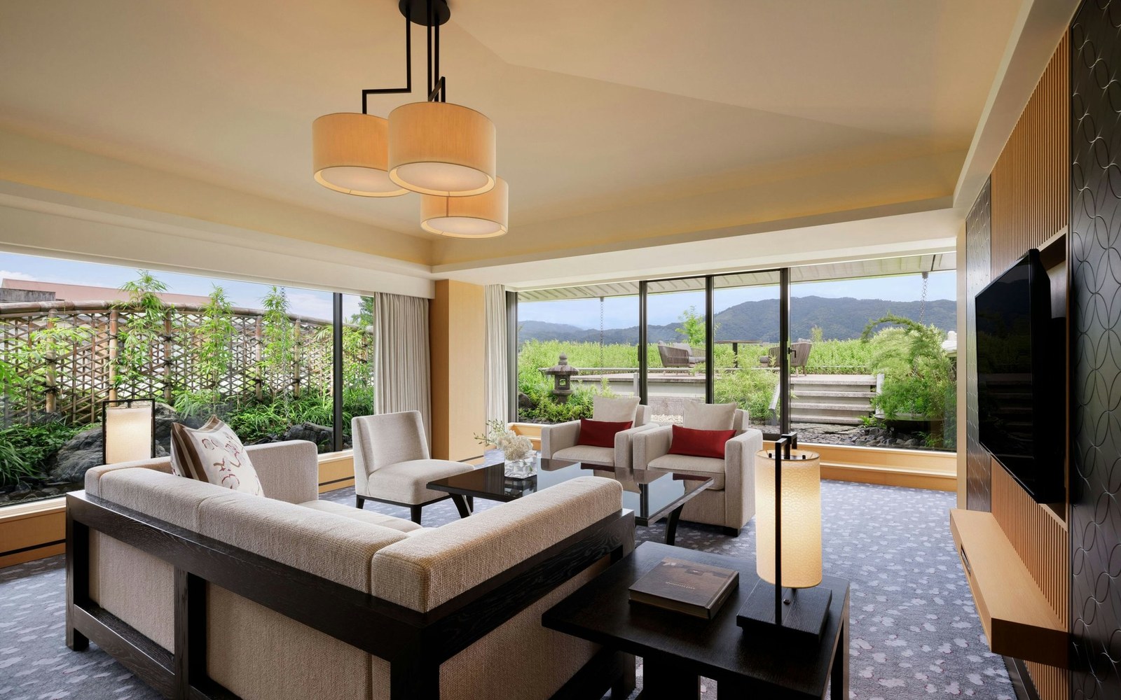 The Ritz-Carlton, Kyoto，鸭川畔（Guest room）