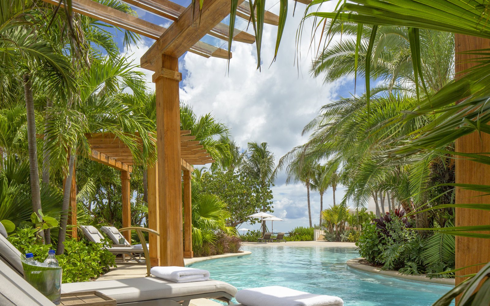 One of two pools reserved for Rosewood guests: no lines, no loudspeakers, no crowd walking past your lounger