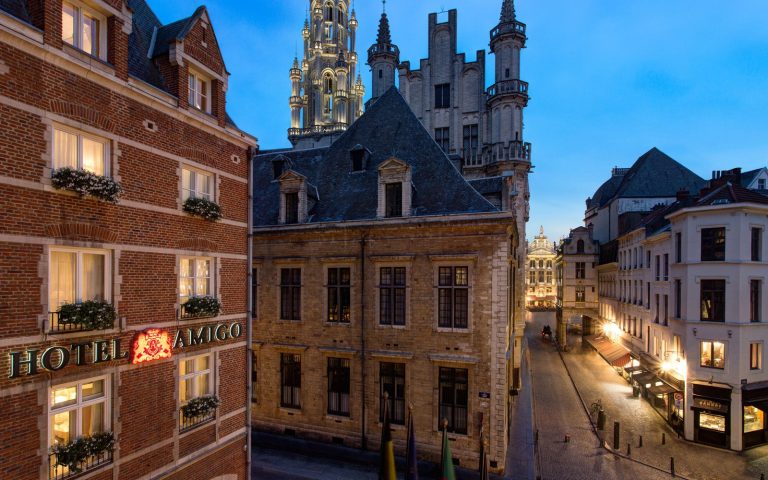 Hotel Amigo: Book Classic or Upgrade for Tintin?